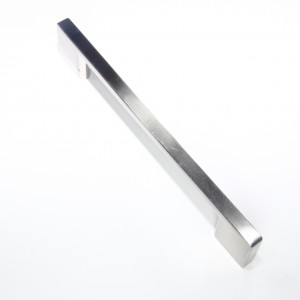 4753 Ручка AR004Z-128/BSN нержавеющая сталь